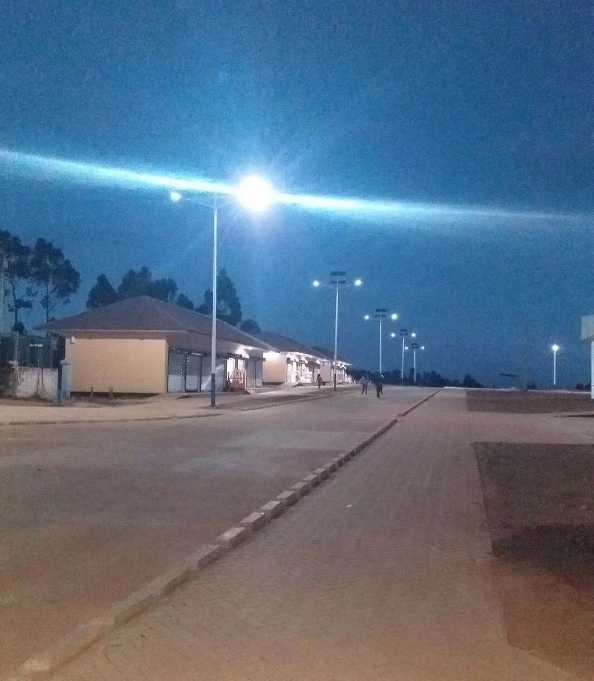 腾冲市非洲科特迪瓦太阳能路灯工程